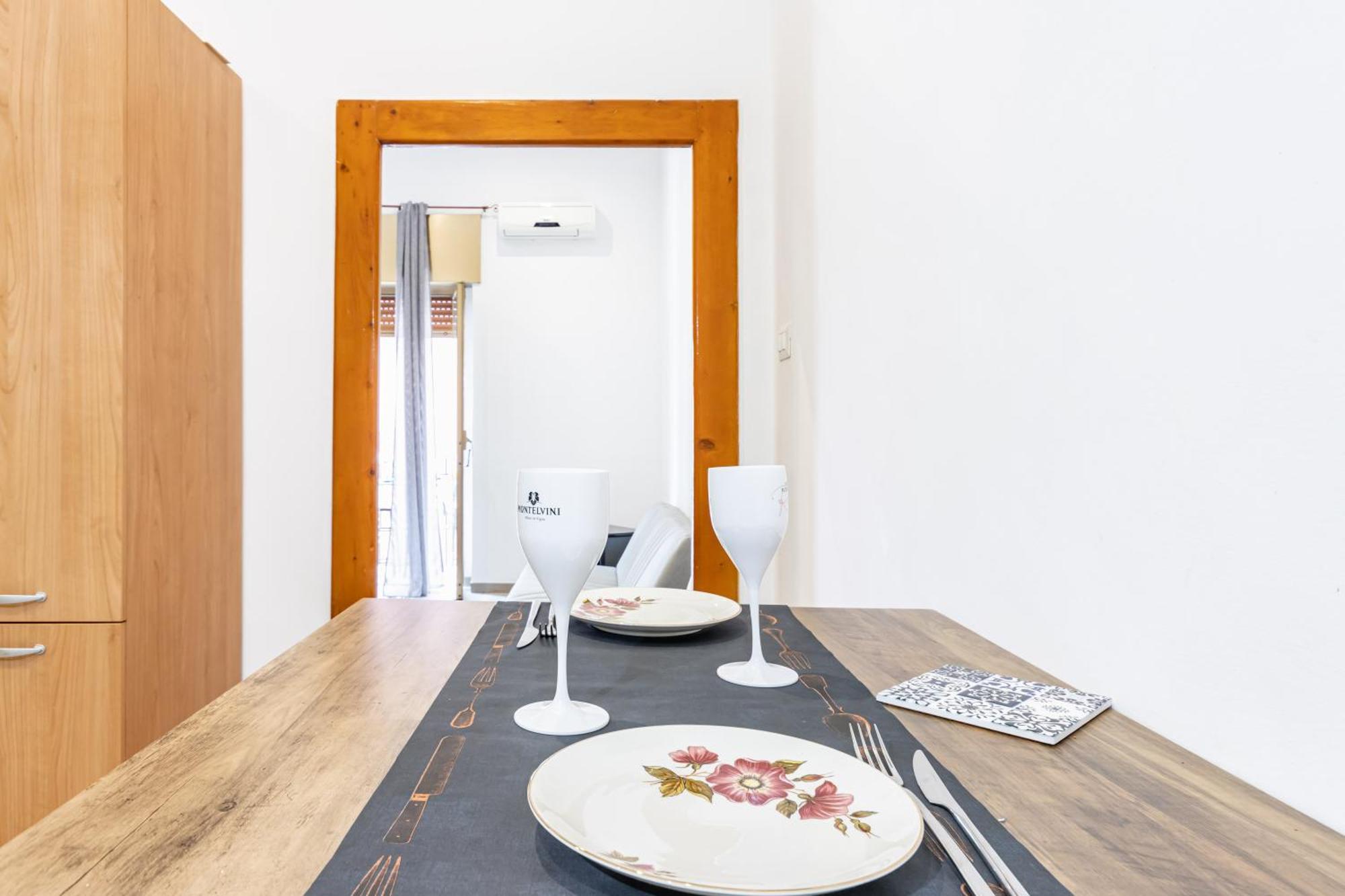 San Nicola Apartments By Rentbeat Bari Eksteriør bilde