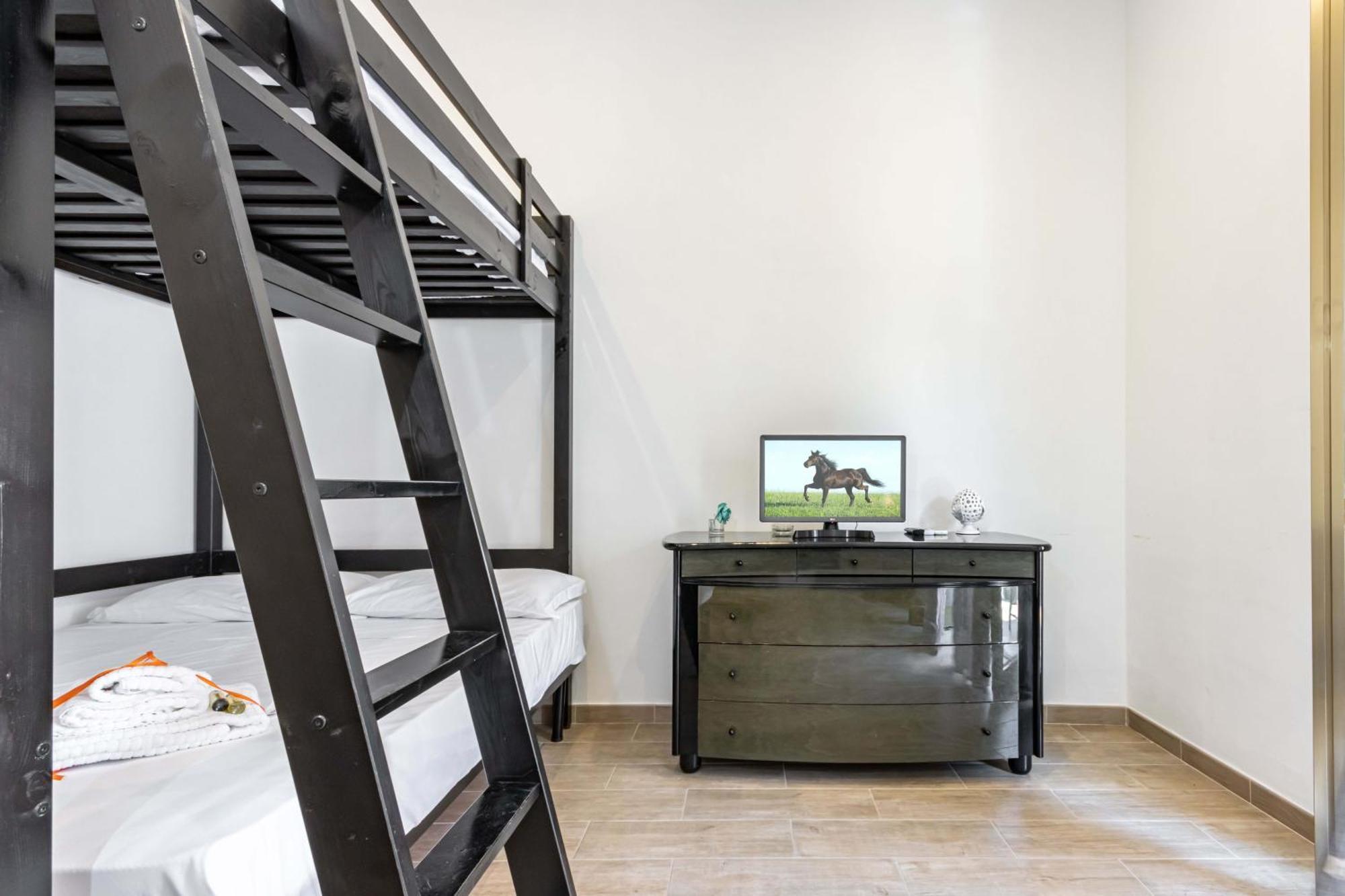 San Nicola Apartments By Rentbeat Bari Eksteriør bilde